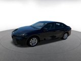 Used 2025 Toyota Camry LE image 5