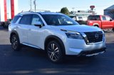 New 2025 Nissan Pathfinder Platinum w/ Cargo Package image 3
