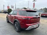 New 2025 Nissan Pathfinder SL w/ SL Premium Package image 4