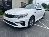 Used 2019 Kia Optima LX image 2