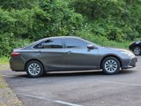 Used 2015 Toyota Camry LE image 3