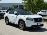 New 2025 Nissan Pathfinder Platinum image 3