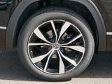 New 2025 Volkswagen Atlas SEL Premium R-Line image 5