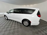 New 2025 Chrysler Pacifica Select image 6