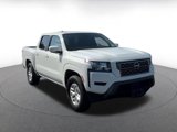 Used 2024 Nissan Frontier SV image 3