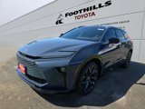 New 2025 Toyota Crown Signia image 3