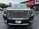Used 2023 GMC Yukon Denali image 2