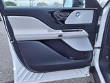 New 2025 Lincoln Aviator Reserve w/ Equipment Group 201A image 4