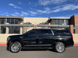 Used 2021 GMC Yukon XL Denali image 3