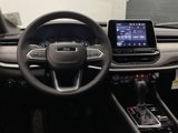 New 2025 Jeep Compass Latitude image 5