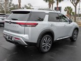 New 2025 Nissan Pathfinder Platinum w/ Cargo Package image 4
