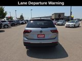 Used 2024 Volkswagen Tiguan SE image 5