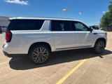 New 2025 GMC Yukon XL Denali Ultimate image 4