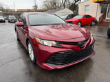 Used 2019 Toyota Camry LE image 2