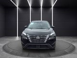 Used 2024 Nissan Rogue SV image 2