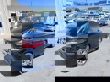 Used 2017 Toyota Camry SE image 3