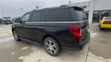 Used 2024 Ford Expedition Limited image 4