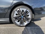 New 2025 BMW i5 xDrive40 w/ Premium Package image 5