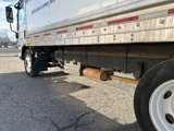 Used 2021 Isuzu NPR image 4