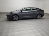 Used 2020 Hyundai Elantra Limited image 2