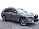 New 2025 BMW X7 xDrive40i w/ Parking Assistance Package image 2