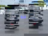 New 2025 Chevrolet Suburban Premier image 4