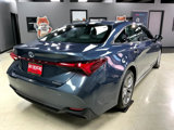 Used 2021 Toyota Avalon XLE image 3