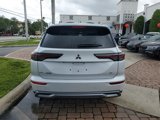New 2025 Mitsubishi Outlander SE image 5