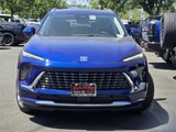 New 2025 Buick Envision Avenir image 2