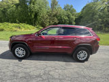 Used 2019 Jeep Grand Cherokee Laredo image 4