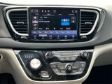 Used 2022 Chrysler Pacifica Touring-L image 4