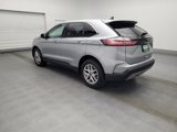 Used 2024 Ford Edge SEL image 3