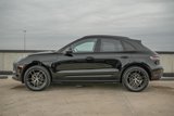 Certified 2025 Porsche Macan image 5