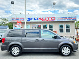 Used 2018 Dodge Grand Caravan SE w/ UConnect Hands-Free Group image 3