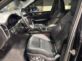 Used 2020 Porsche Cayenne S image 6
