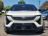 New 2025 Cadillac Optiq Luxury 1 image 2