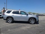 New 2025 Honda Pilot EX-L image 2