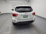 Used 2020 Nissan Pathfinder S image 6