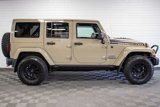 Used 2017 Jeep Wrangler Unlimited Rubicon image 2