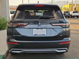 New 2025 Mitsubishi Outlander SE image 3