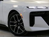 Used 2025 BMW 760i xDrive image 3
