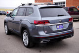 Used 2023 Volkswagen Atlas SE image 3