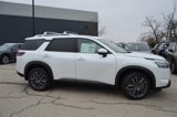 New 2025 Nissan Pathfinder SL w/ SL Premium Package image 4