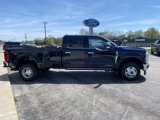 New 2025 Ford F350 4x4 Crew Cab DRW Super Duty image 4