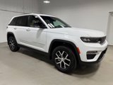 Used 2025 Jeep Grand Cherokee Limited w/ Luxury Tech Group II image 3