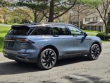 New 2025 Lincoln Nautilus Reserve image 3