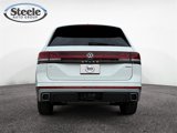 New 2025 Volkswagen Atlas Peak Edition SE image 4