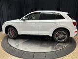 Used 2024 Audi Q5 e Prestige w/ Prestige Package image 4