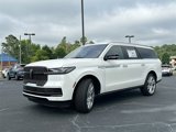 New 2025 Lincoln Navigator L Reserve image 2