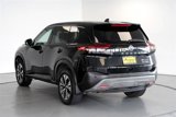 Used 2021 Nissan Rogue SV image 5